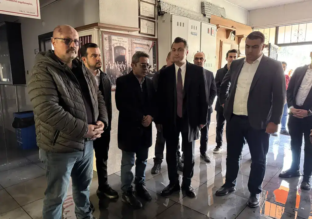 Alanya’da İlkokul Sınıfında Yangın Çıktı! 8